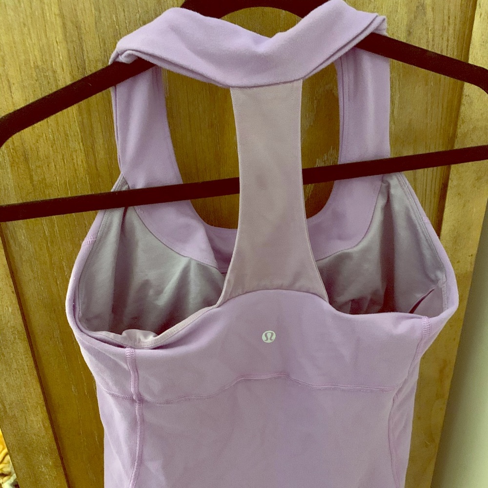 Lululemon workout tank